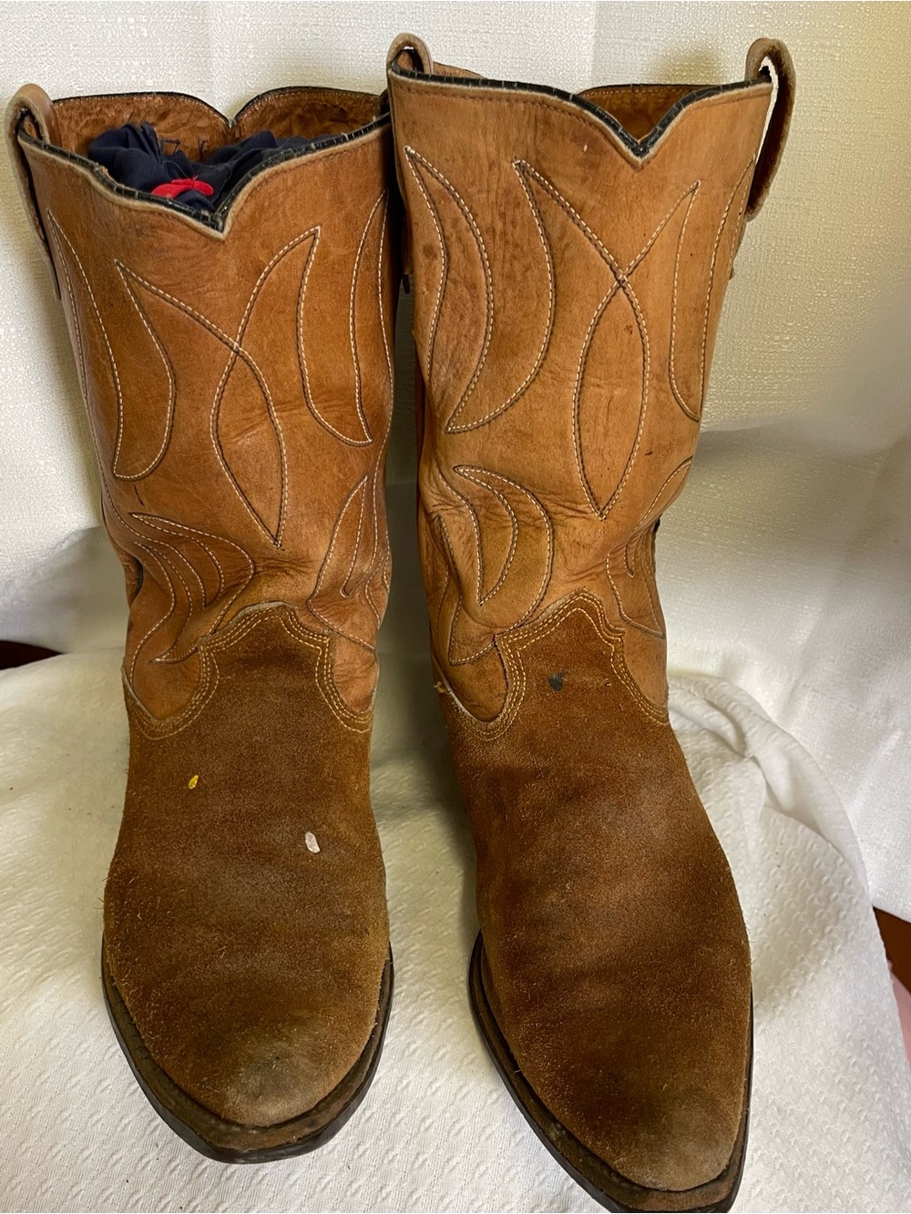 Men's Rodeo brand vintage Brown Suede Western Boots - Classic Cowboy Style